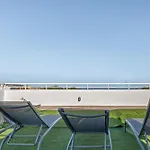 Retreats Villa *