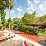 Villa Retreats