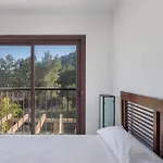 Retreats Villa