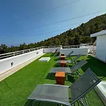 Villa Retreats