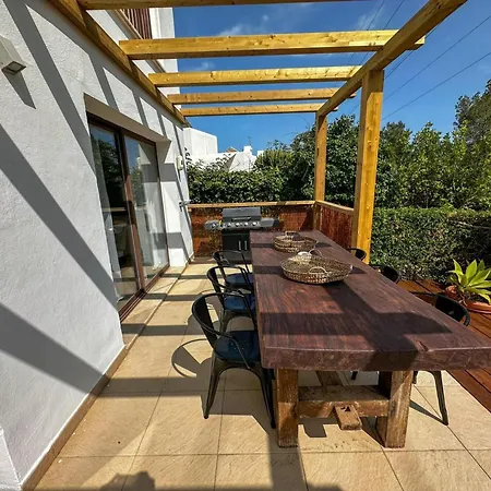 Retreats Villa Santa Eularia des Riu