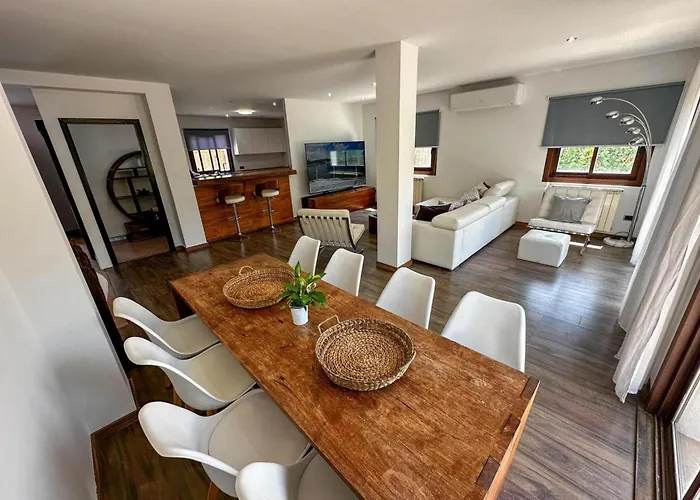 Retreats Villa Santa Eulària des Riu