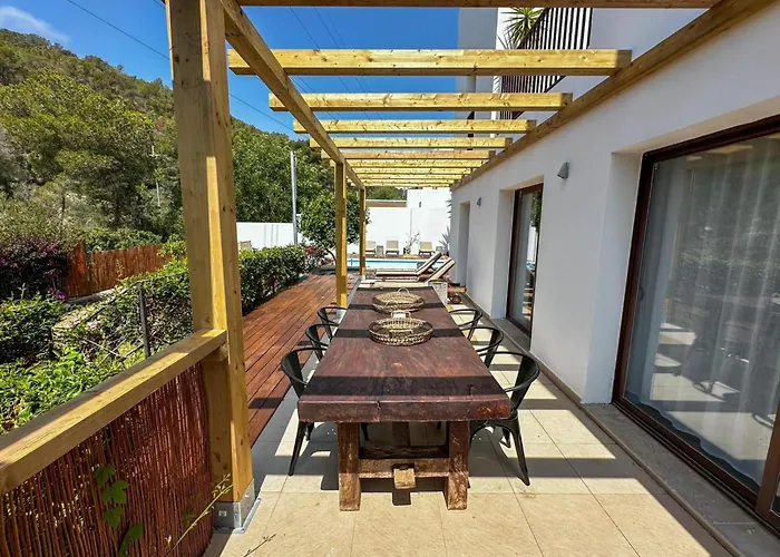 Villa Retreats Santa Eulària des Riu